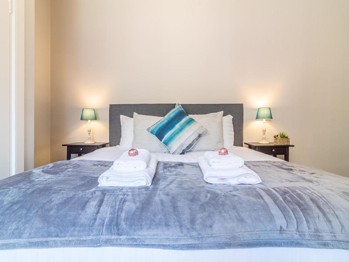 Pass The Keys Spacious And Homely Flat On The Royal Mile Edimburgo Esterno foto