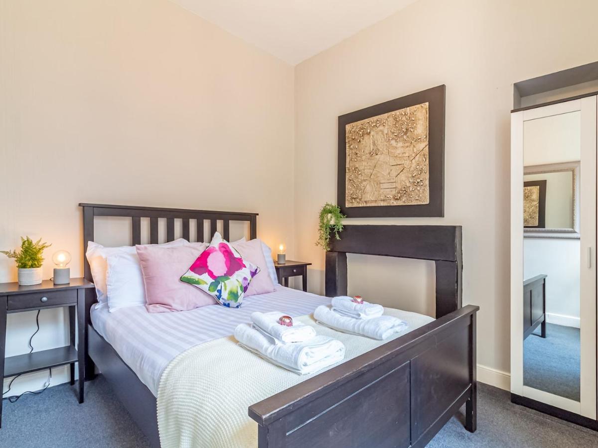 Pass The Keys Spacious And Homely Flat On The Royal Mile Edimburgo Esterno foto