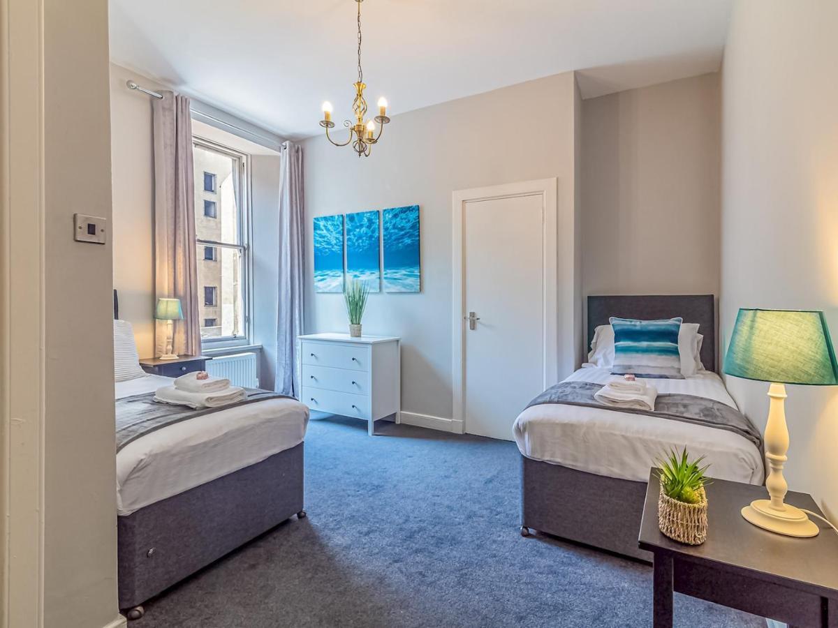 Pass The Keys Spacious And Homely Flat On The Royal Mile Edimburgo Esterno foto