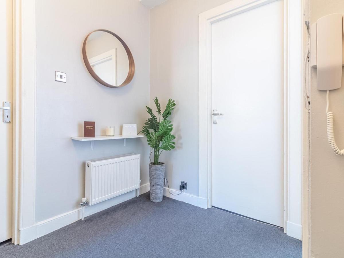 Pass The Keys Spacious And Homely Flat On The Royal Mile Edimburgo Esterno foto