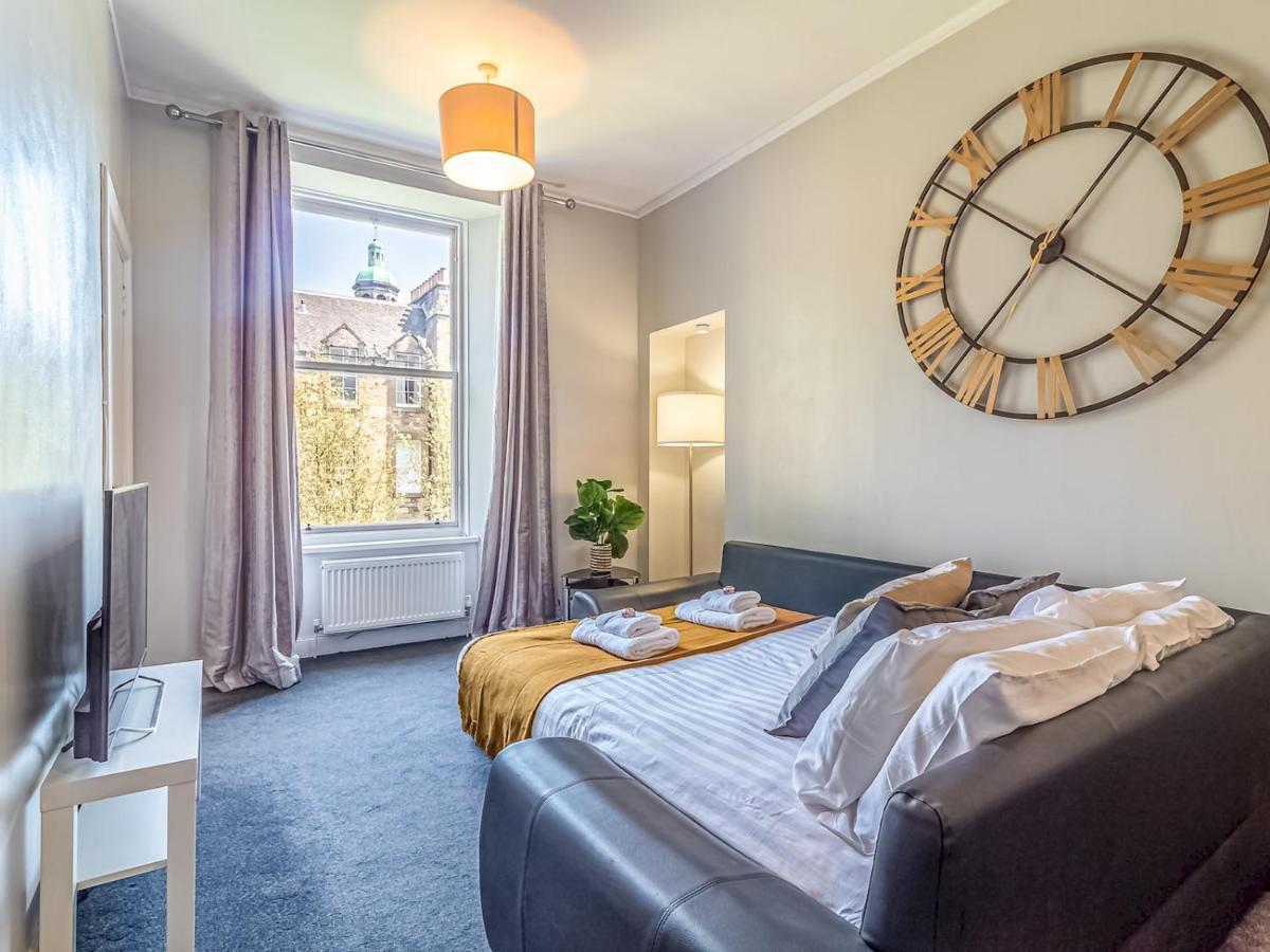 Pass The Keys Spacious And Homely Flat On The Royal Mile Edimburgo Esterno foto
