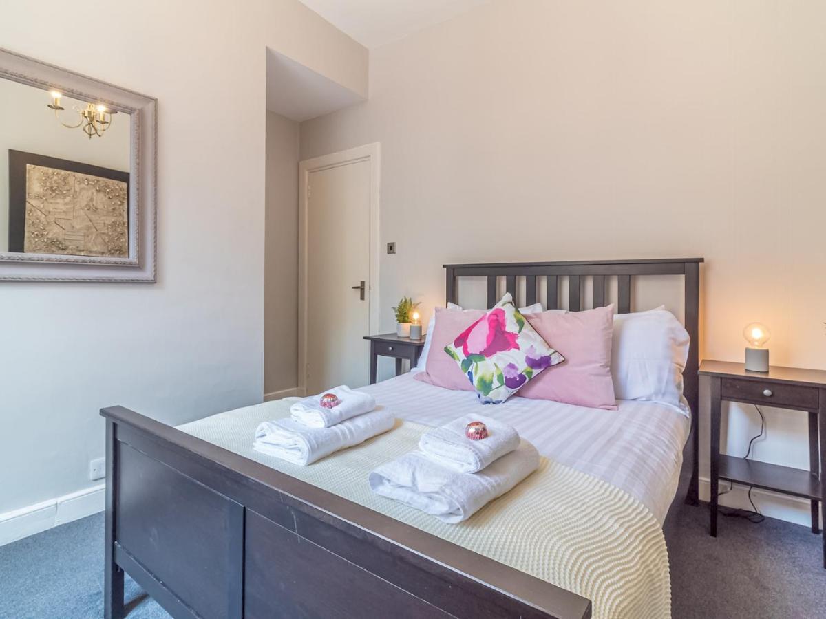 Pass The Keys Spacious And Homely Flat On The Royal Mile Edimburgo Esterno foto